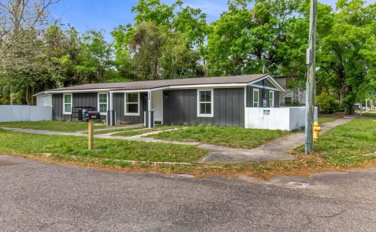 Casa en Venta en College Gardens Jacksonville Florida | Zona residencial | Vivienda familiar e inversión