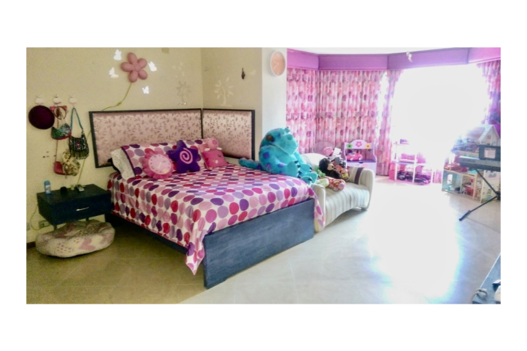 Casa en Venta en Ciudad Jardín Cali 860 m² lote 808 m² construidos | Piscina privada | 4 habitaciones | 8 parqueaderos