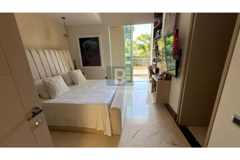 Casa en Venta en Pance Cali 1200 m² lote 750 m² construidos | Piscina, domótica y lago | Discoteca privada