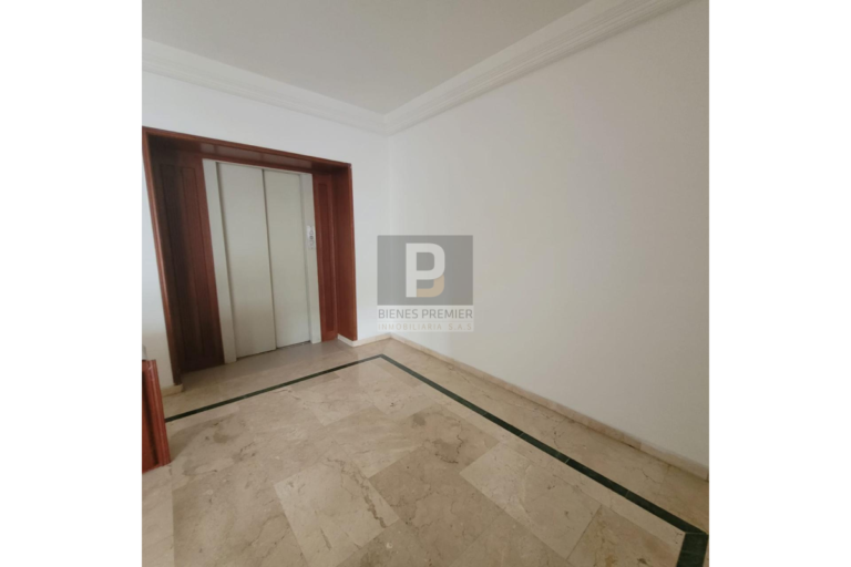 Apartamento en Venta en El Ingenio Cali 180 m² | Ascensor privado | 3 habitaciones y estudio | Amplio