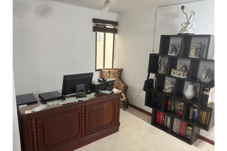 Apartamento en venta en El Caney Cali 78 m² | 3 habitaciones 2 baños | Balcón y piscina