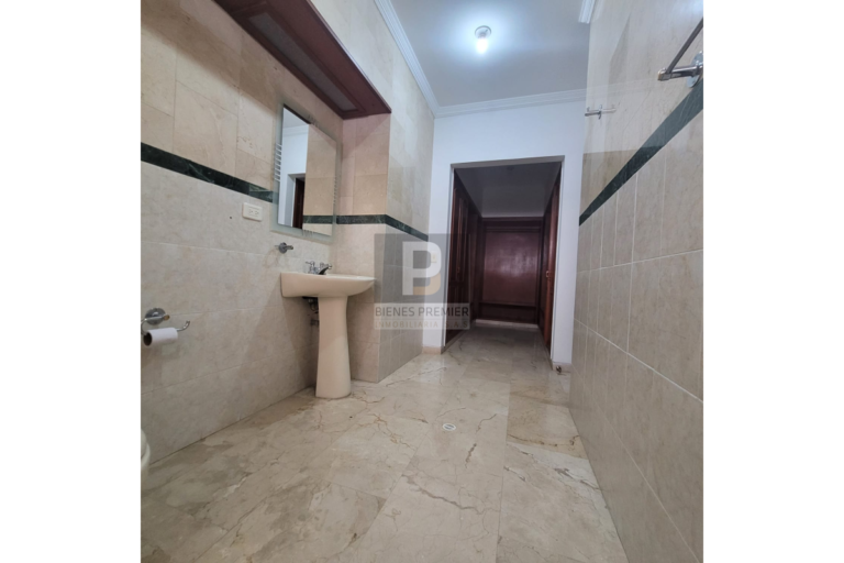 Apartamento en Venta en El Ingenio Cali 180 m² | Ascensor privado | 3 habitaciones y estudio | Amplio