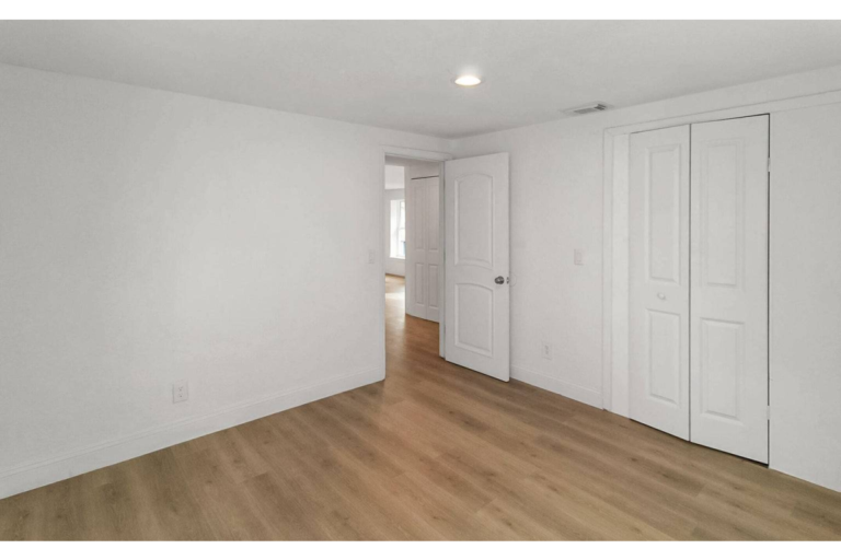 Casa en Venta en College Gardens Jacksonville Florida | Zona residencial | Vivienda familiar e inversión