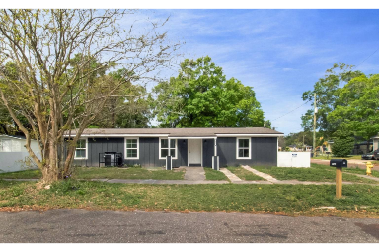 Casa en Venta en College Gardens Jacksonville Florida | Zona residencial | Vivienda familiar e inversión