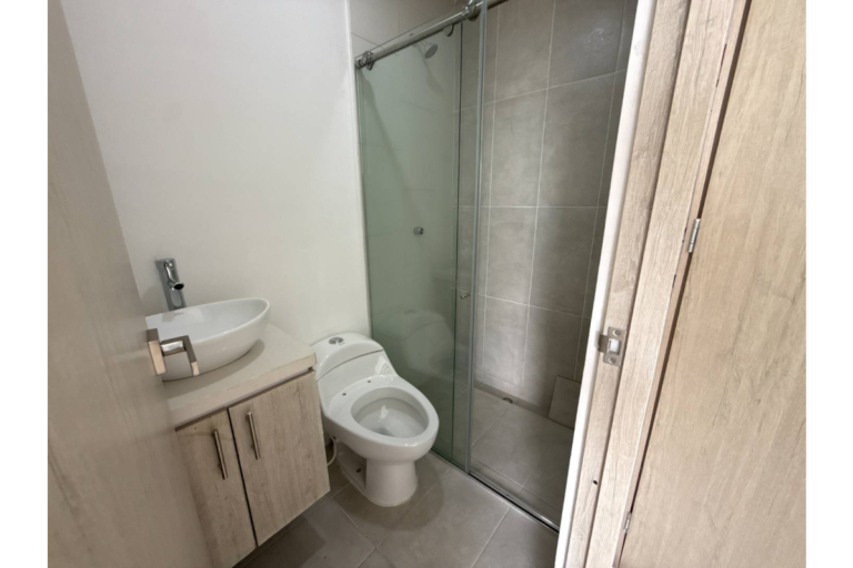 Penthouse en Venta en Ciudad Jardín Cali 182 m² | Moderno | 3 alcobas | Balcón con vista panorámica y piscina