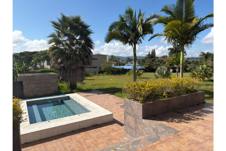 Finca en Alquiler en Lago Calima por Noche | Jacuzzi para 11 Personas | Capacidad 12 a 15 Huéspedes | Cerca al Pueblo