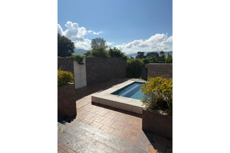 Finca en Alquiler en Lago Calima por Noche | Jacuzzi para 11 Personas | Capacidad 12 a 15 Huéspedes | Cerca al Pueblo