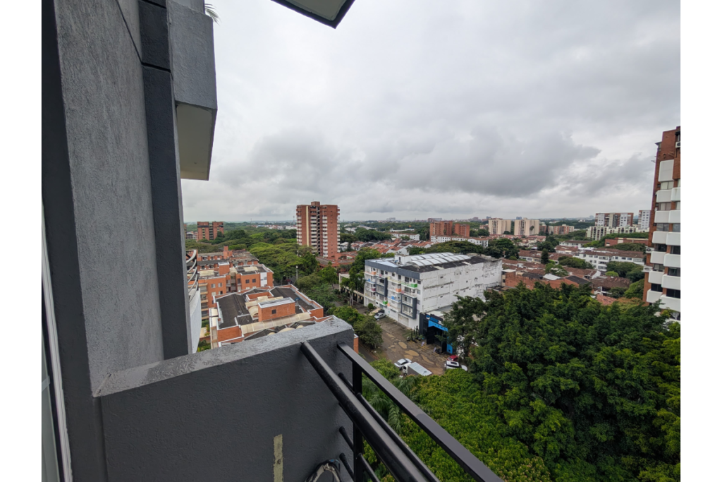 Apartamento en Venta en Quintas de Don Simón Cali 110 m² | 3 Habitaciones | Piso 11 | 2 Parqueaderos | Conjunto con Piscina