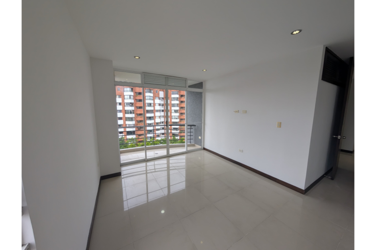 Apartamento en Venta en Quintas de Don Simón Cali 110 m² | 3 Habitaciones | Piso 11 | 2 Parqueaderos | Conjunto con Piscina
