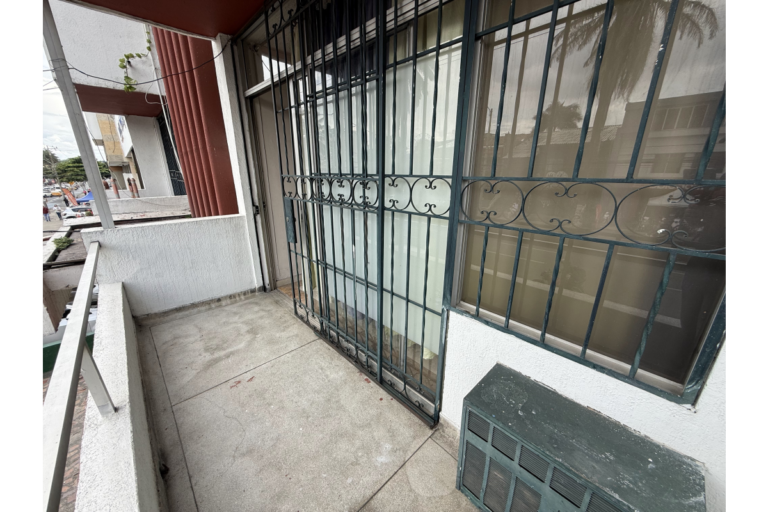 Apartamento en Venta en Cali | Roosevelt cerca a San Fernando | 3 unidades de renta