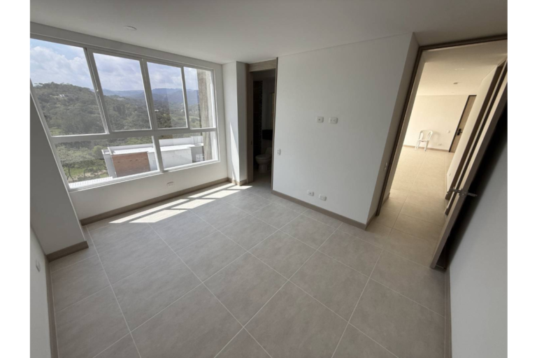 Apartamento en Arriendo en Alfaguara Jamundí 100 m² | 2 habitaciones con estudio | 2 parqueaderos | Zona campestre