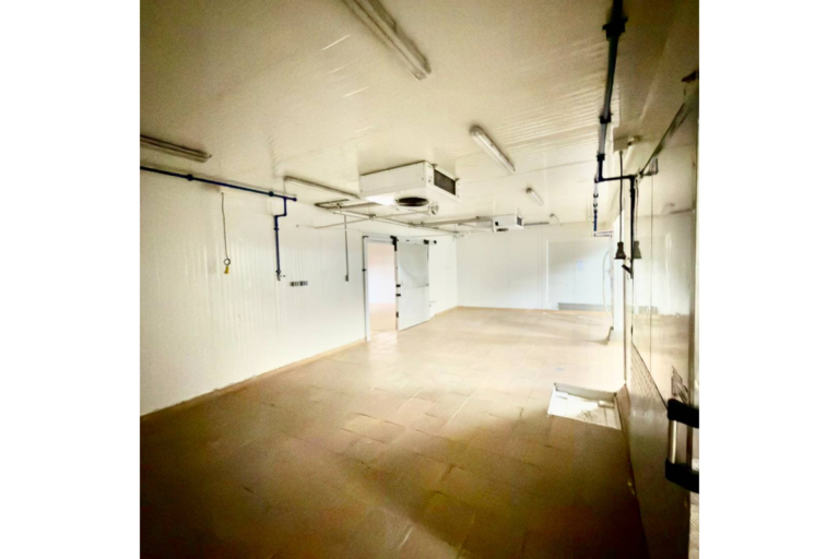 Bodega Industrial en Arriendo en Bogotá | 7 de Agosto | Cuartos Fríos Operativos | Expansión hasta 40 Toneladas | 380 m² Lote | 248 m² Construidos