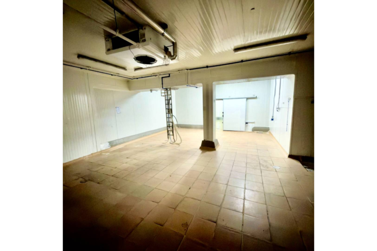 Bodega Industrial en Arriendo en Bogotá | 7 de Agosto | Cuartos Fríos Operativos | Expansión hasta 40 Toneladas | 380 m² Lote | 248 m² Construidos
