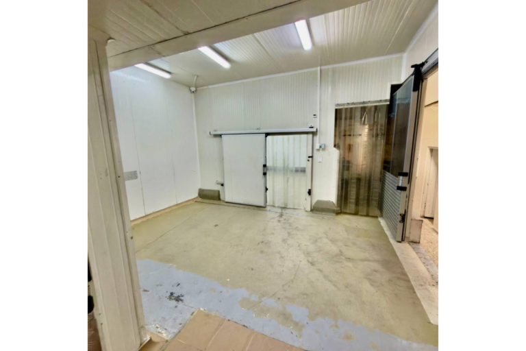 Bodega Industrial en Arriendo en Bogotá | 7 de Agosto | Cuartos Fríos Operativos | Expansión hasta 40 Toneladas | 380 m² Lote | 248 m² Construidos