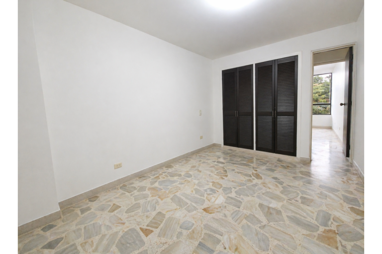 Apartamento en Venta en El Limonar Cali 108 m² | 3 habitaciones | Amplio e iluminado | Zona residencial