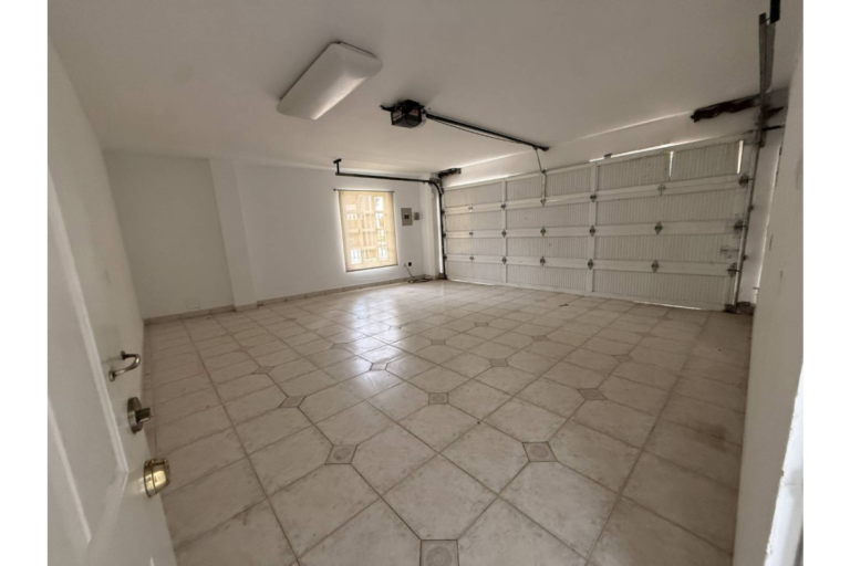 Casa en Arriendo en Cristales Cali | 600 m² | Piscina, Jacuzzi, 6 Habitaciones | Uso residencial o comercial