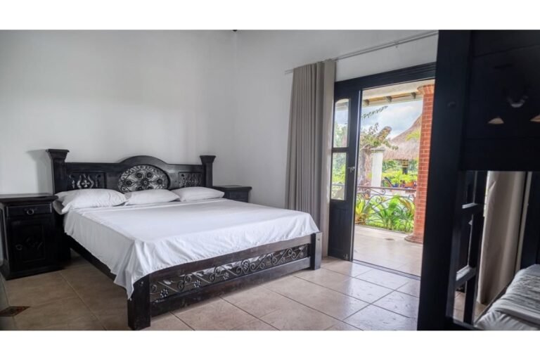 Finca en Venta en Lago Calima Calima | 3.081 m² lote | 1.076 m² construidos | lujo | piscina | jacuzzi | discoteca