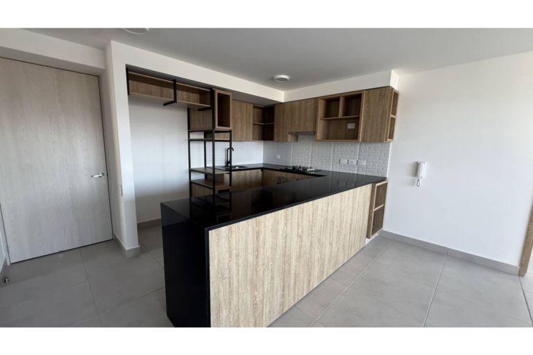 Apartamento Nuevo en Venta en Valle del Lili Cali | 100 m² piso 13 con balcón y zonas tipo club