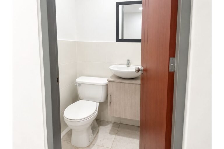 Apartaestudio en Arriendo vía a Montebello, Cali | 60 m² | habitación amplia | vestier | servicios incluidos