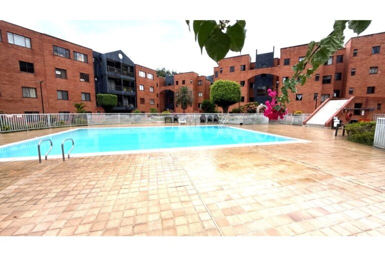 Apartamento en Arriendo en El Refugio Cali | Primer Piso con 3 Habitaciones y Piscina