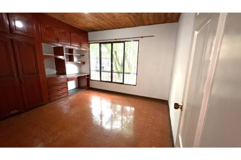 Casa en Arriendo en San Fernando Viejo, Cali | 390 m² | Ideal para Oficinas, Consultorios o Instituciones