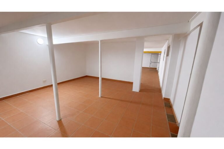 Casa en Arriendo en San Fernando Viejo, Cali | 390 m² | Ideal para Oficinas, Consultorios o Instituciones