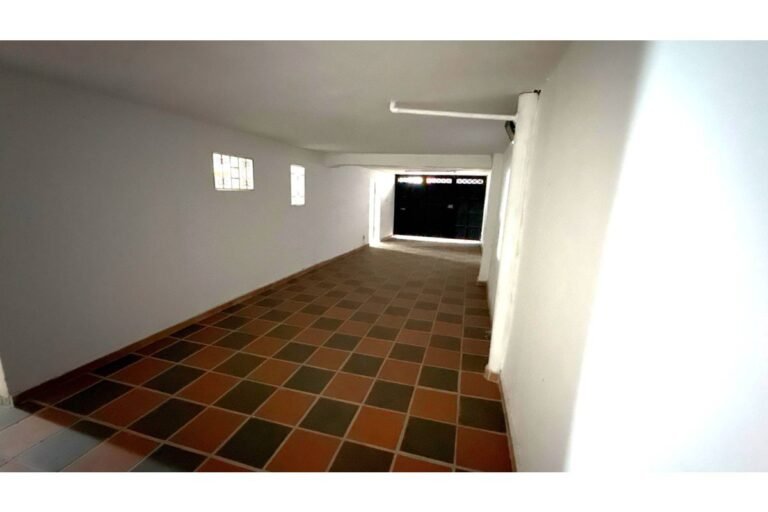 Casa en Arriendo en San Fernando Viejo, Cali | 390 m² | Ideal para Oficinas, Consultorios o Instituciones