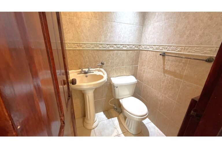 Casa en Arriendo en San Fernando Viejo, Cali | 390 m² | Ideal para Oficinas, Consultorios o Instituciones
