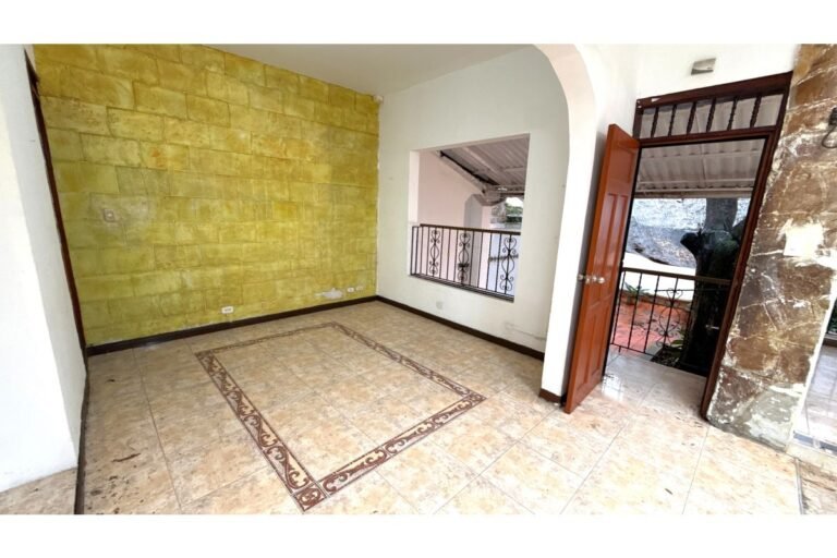 Casa en Arriendo en San Fernando Viejo, Cali | 390 m² | Ideal para Oficinas, Consultorios o Instituciones