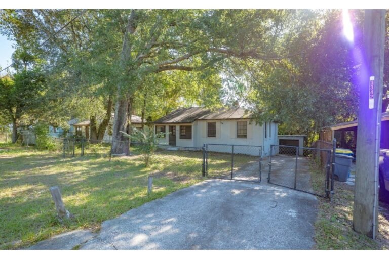 Casa en Venta en Carvill Park Jacksonville Florida | Lote de 2.428 m² | Potencial de Renta y Valorización