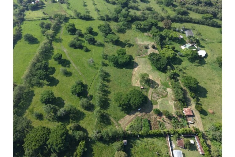 Lote en Venta en Pance Cali | 40.356 m² para Desarrollo Inmobiliario e Inversión