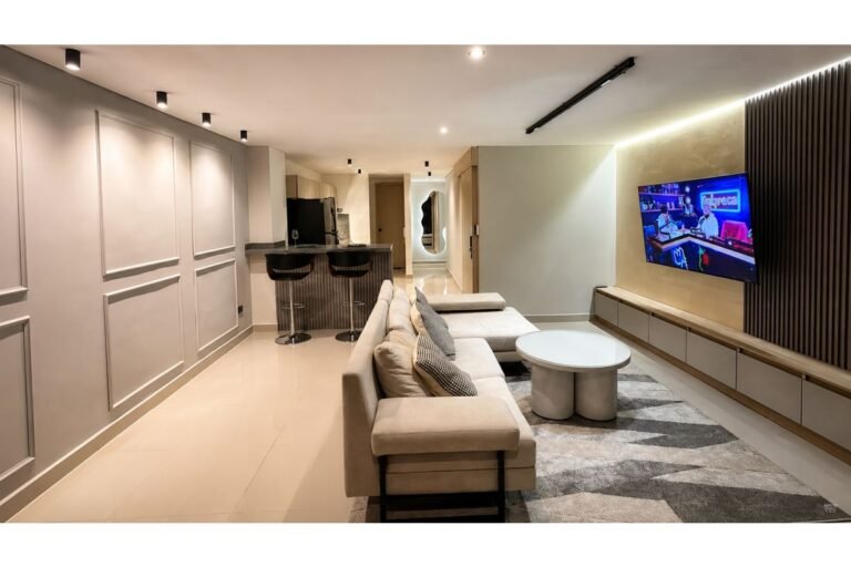 Apartamento en Venta en Cristales Cali | 127 m² | 3 Habitaciones con Baño Privado | Terraza y Vista Panorámica