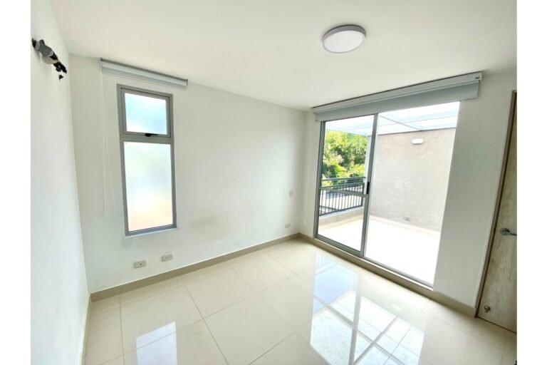 Casa en Venta en Ciudad Country Jamundí | 146 m² | 3 Habitaciones | Doble Parqueadero | Zona de Alta