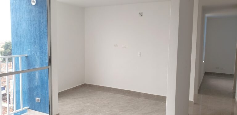 Apartamento en Arriendo en Brisas de los Álamos, Cali | 65 m² | 2 Habitaciones + Estudio | 2 Baños | Piso 9 con Ascensor