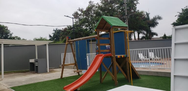 Apartamento en Arriendo en Brisas de los Álamos, Cali | 65 m² | 2 Habitaciones + Estudio | 2 Baños | Piso 9 con Ascensor