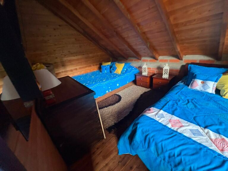 Cabaña en Arriendo Lago Calima | 3 Habitaciones | Hasta 14 Personas | Vista a las Montañas | Amoblada