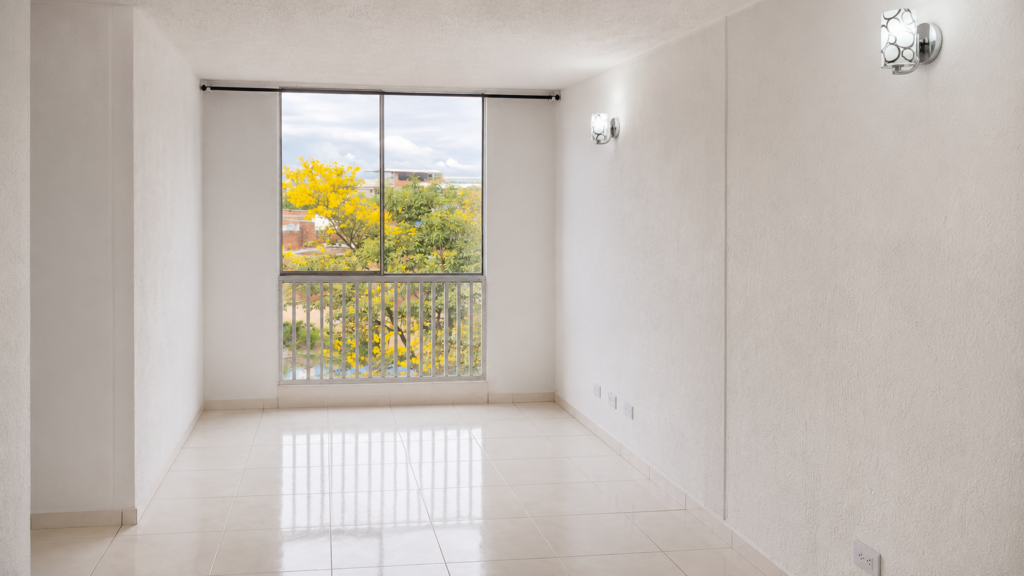 Apartamento en Venta en Brisas de los Álamos Cali | 57.60 m² | 3 habitaciones | 2 baños | 4 piso sin ascensor