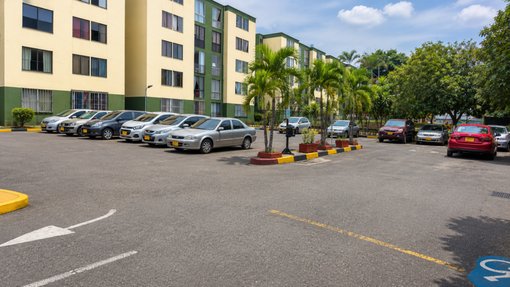 Apartamento en Venta en Brisas de los Álamos Cali | 57.60 m² | 3 habitaciones | 2 baños | 4 piso sin ascensor
