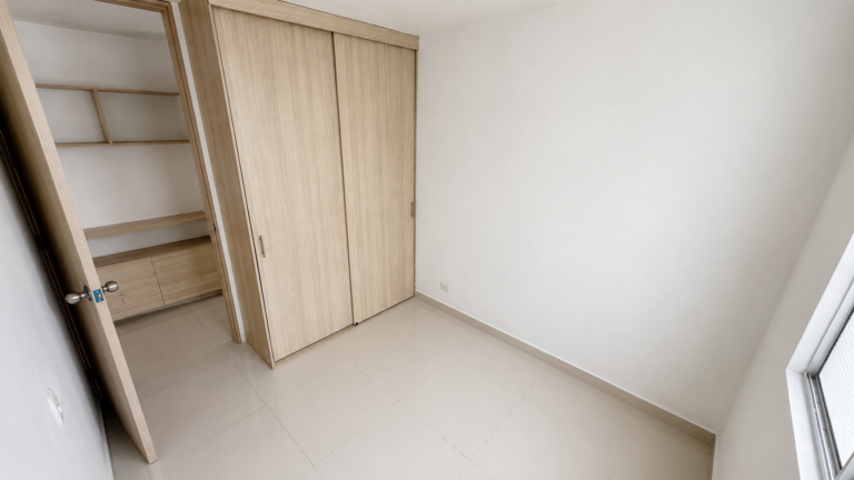 Apartamento en Arriendo en Ciudad Meléndez Cali | 3 alcobas, balcón | ascensor | administración incluida