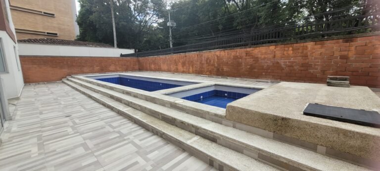 Penthouse Dúplex en Arriendo en Ciudad Jardín Cali | 182 m² | 3 Habitaciones | Vista Panorámica