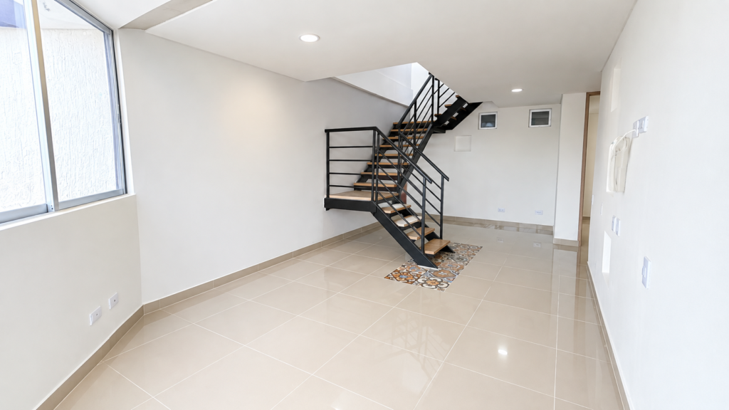 Penthouse Dúplex en Arriendo en Ciudad Jardín Cali | 182 m² | 3 Habitaciones | Vista Panorámica