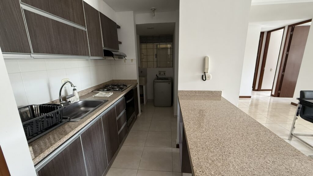Apartamento en Arriendo en el Sur de Cali | 76,32 m² | 3 Habitaciones | 2 Balcones