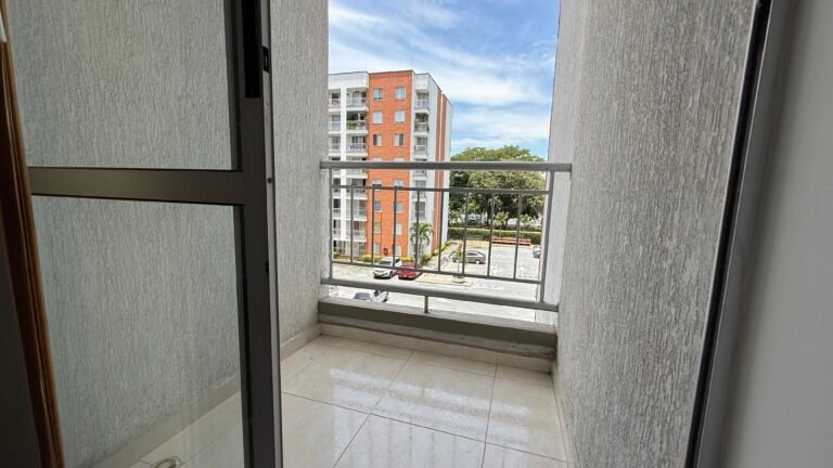 Apartamento en Arriendo en el Sur de Cali | 76,32 m² | 3 Habitaciones | 2 Balcones