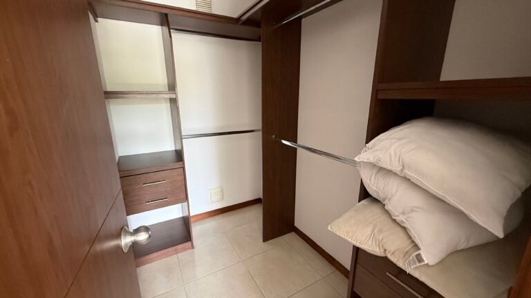 Apartamento en Arriendo en el Sur de Cali | 76,32 m² | 3 Habitaciones | 2 Balcones