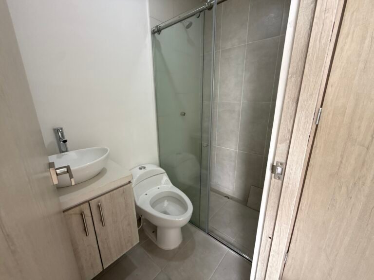 Penthouse Dúplex en Arriendo en Ciudad Jardín Cali | 182 m² | 3 Habitaciones | Vista Panorámica