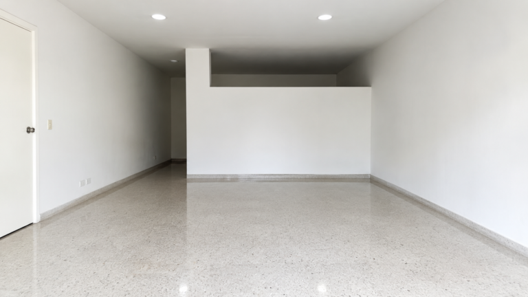 Local Comercial en Arriendo en La Primavera, Cali | 50 m² | Vía Principal | Alta Visibilidad