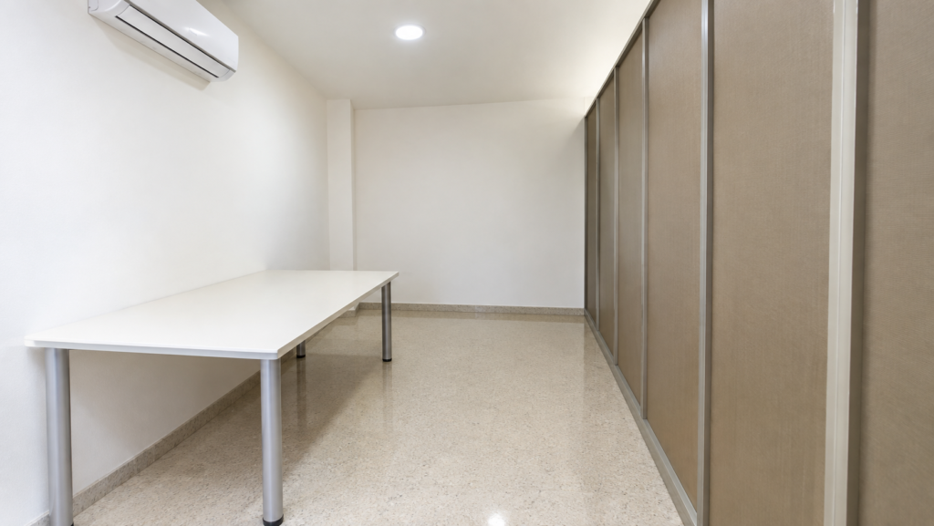 Local Comercial en Arriendo en La Primavera, Cali | 50 m² | Vía Principal | Alta Visibilidad