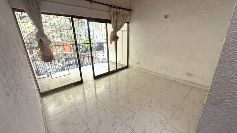 Casa en Arriendo en El Limonar, Cali | 250 m² Construidos, 4 Habitaciones | Uso Mixto