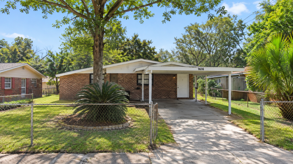 Casa en Venta en Longbranch, Jacksonville, Florida | 4 Habitaciones | Inversión Inmobiliaria en Estados Unidos