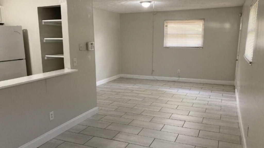 Casa en Venta en Longbranch, Jacksonville, Florida | 4 Habitaciones | Inversión Inmobiliaria en Estados Unidos